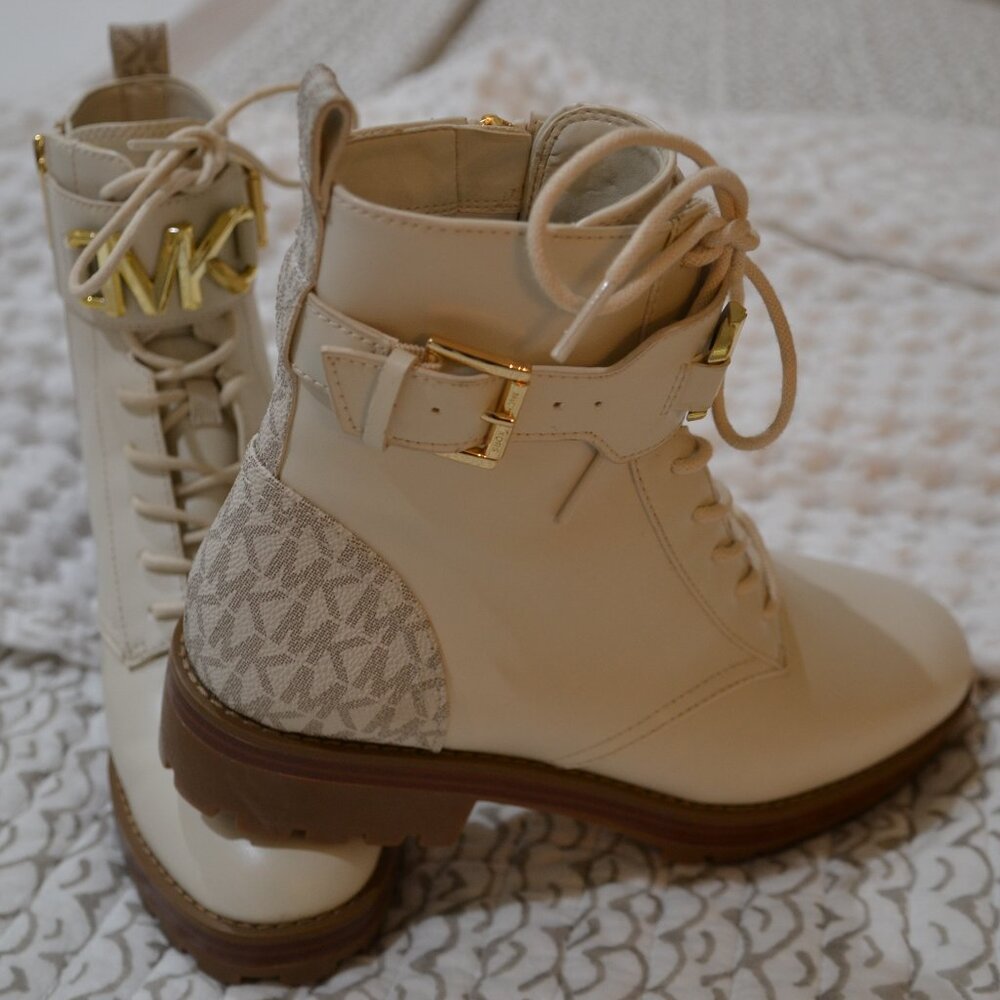 MICHAEL KORS ANKLE BOOTS SIZE 7.5